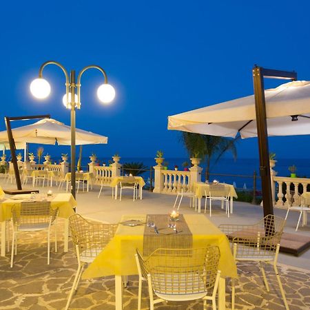 Hellenia Yachting Hotel & Spa Giardini-Naxos Zewnętrze zdjęcie